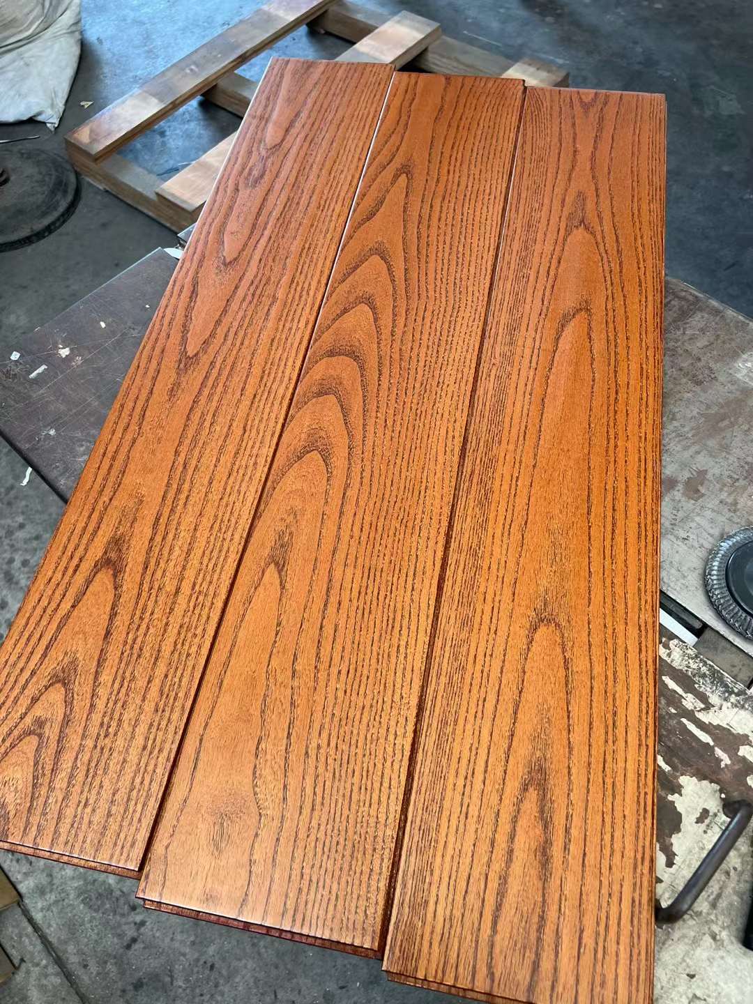 纯实木A板清仓 库存22.5平方 大胆来询价(图1) 微信图片_20220813082736.jpg