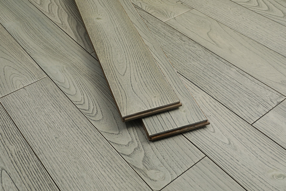 金刚柚木格丽斯203(图5)