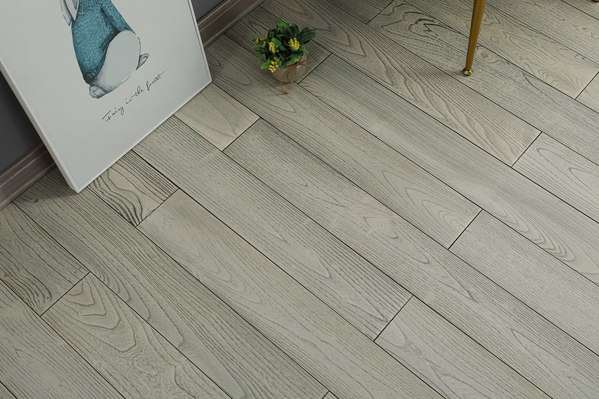 金刚柚木格丽斯203(图2)