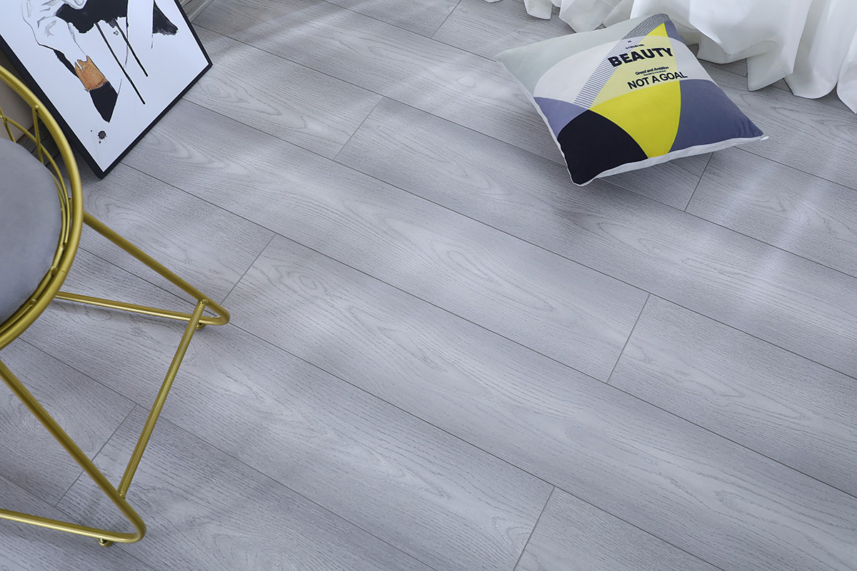 橡木格丽斯(图2)